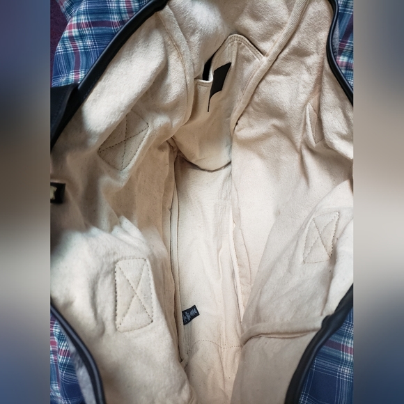 Plaid tote with small case - Picture 5 of 8